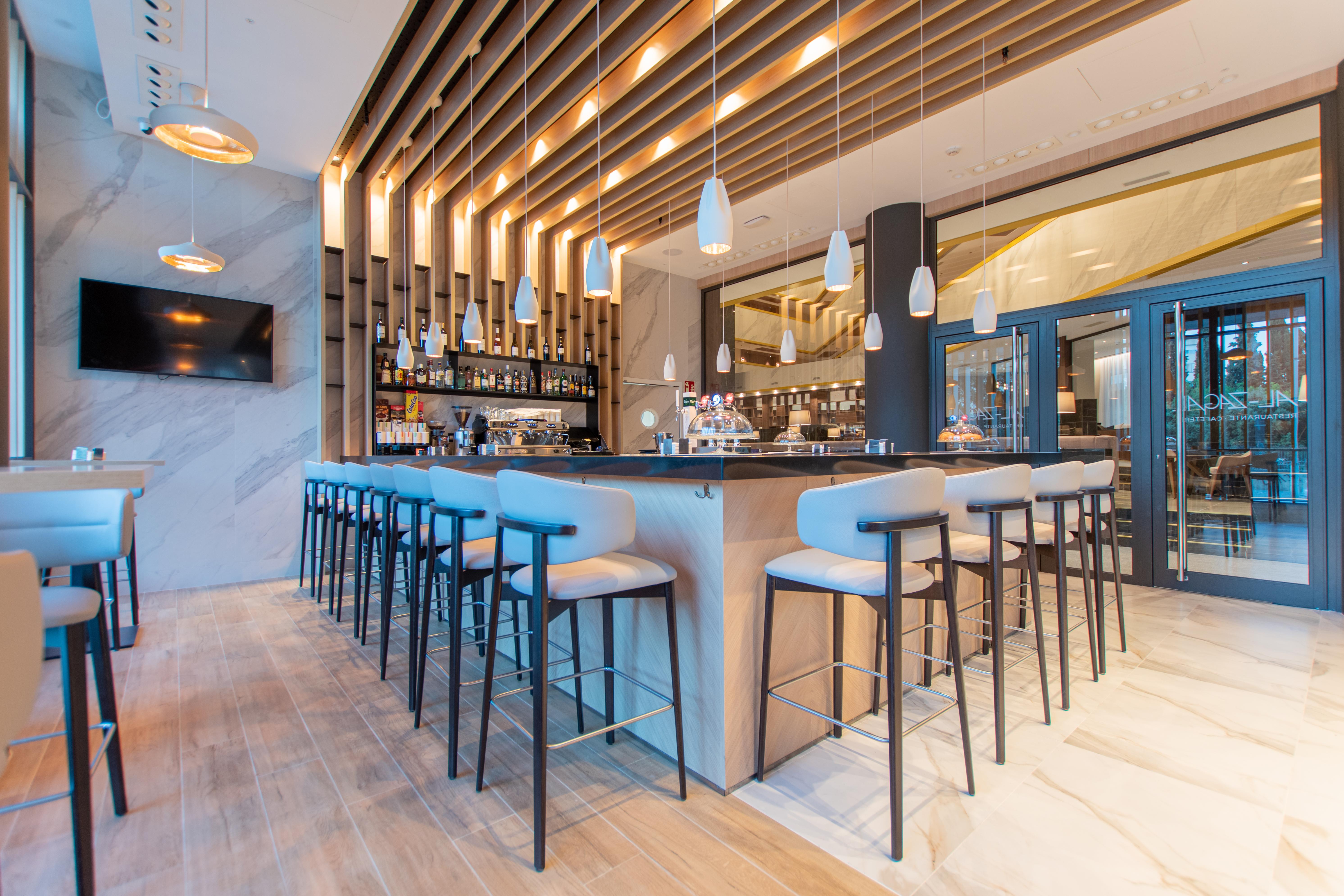 Center 4* Granada