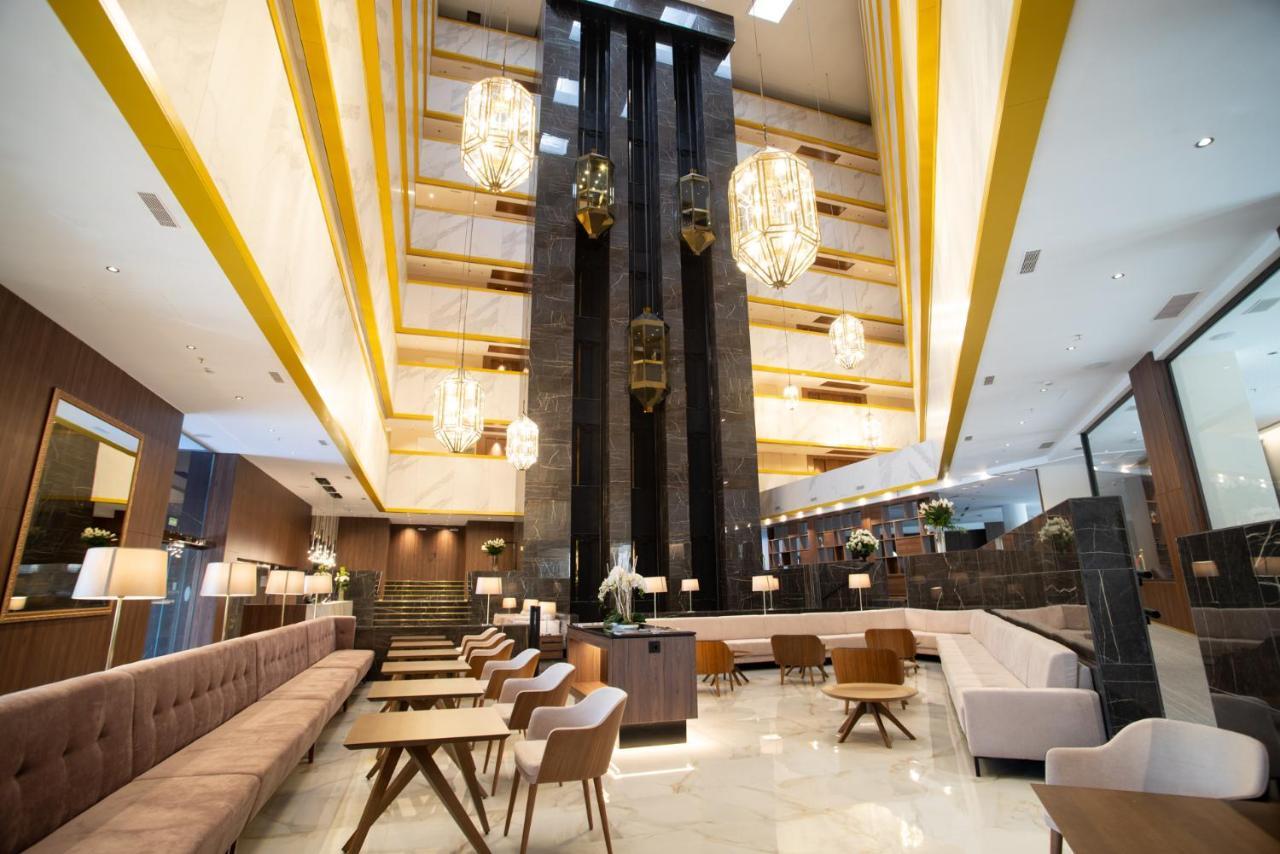 Hotel Center
